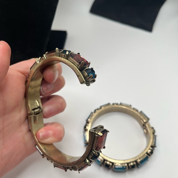 LOGO Links Set of 2 Bangle Bracelets - Picture 3 of 10